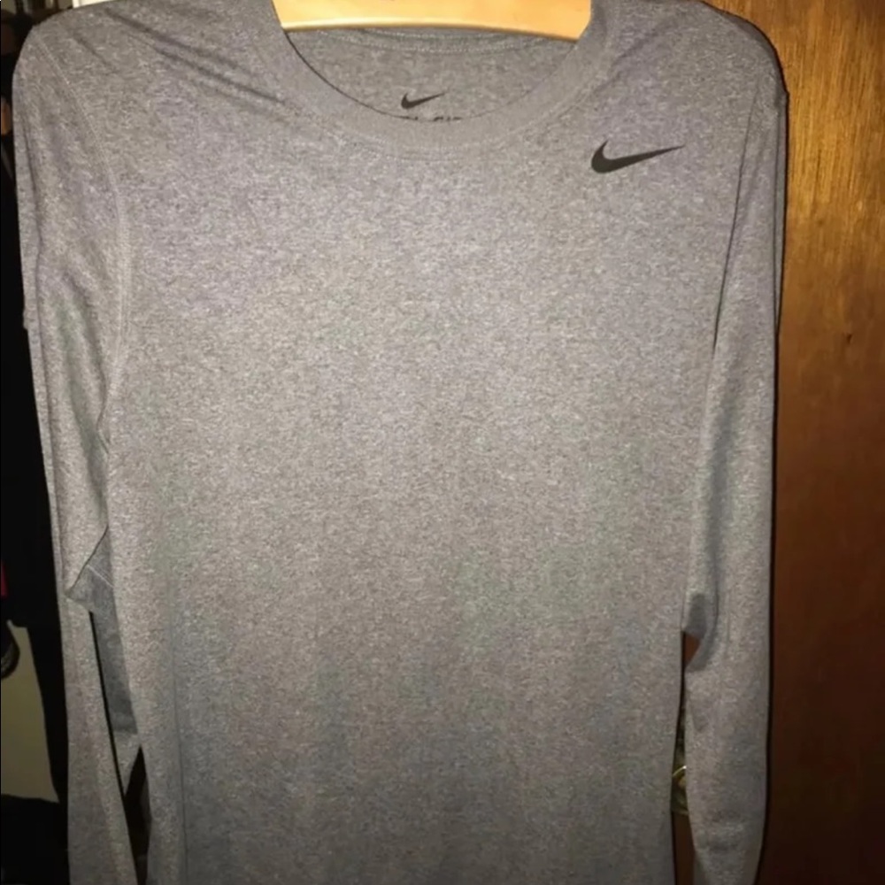 Nike dri fit tee